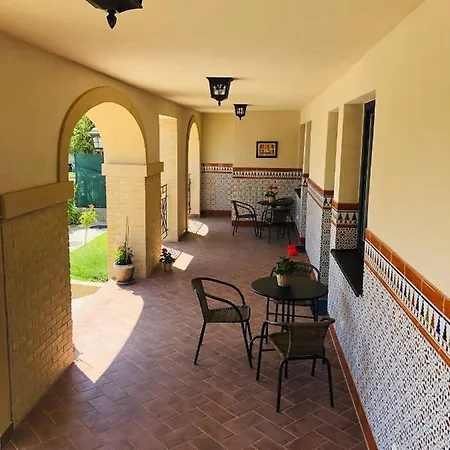 Apartmanovy Dom Andalusia * Velky Meder