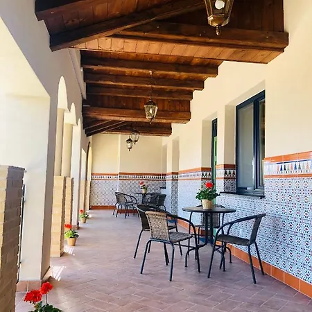 Apartmanovy Dom Andalusia Velky Meder