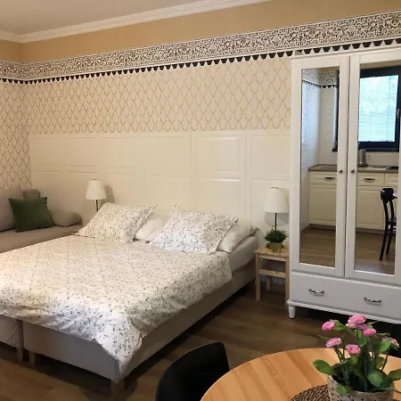 Apartmanovy Dom Andalusia Apartment *
