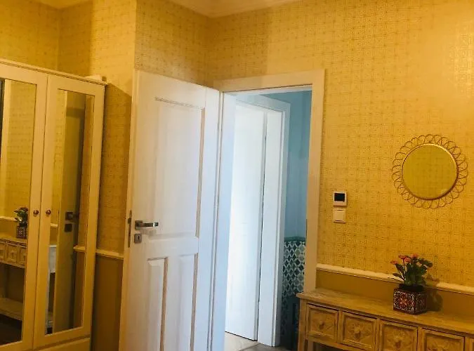 Apartmanovy Dom Andalusia דירה Veľký Meder